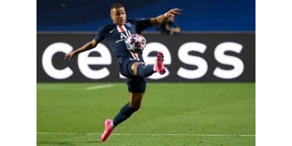 Kylian Mbappé ha giocato partite consecutive nello sprint finale di ogni stagione